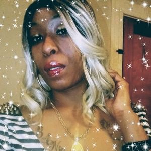 Meet your Posher, Natasha